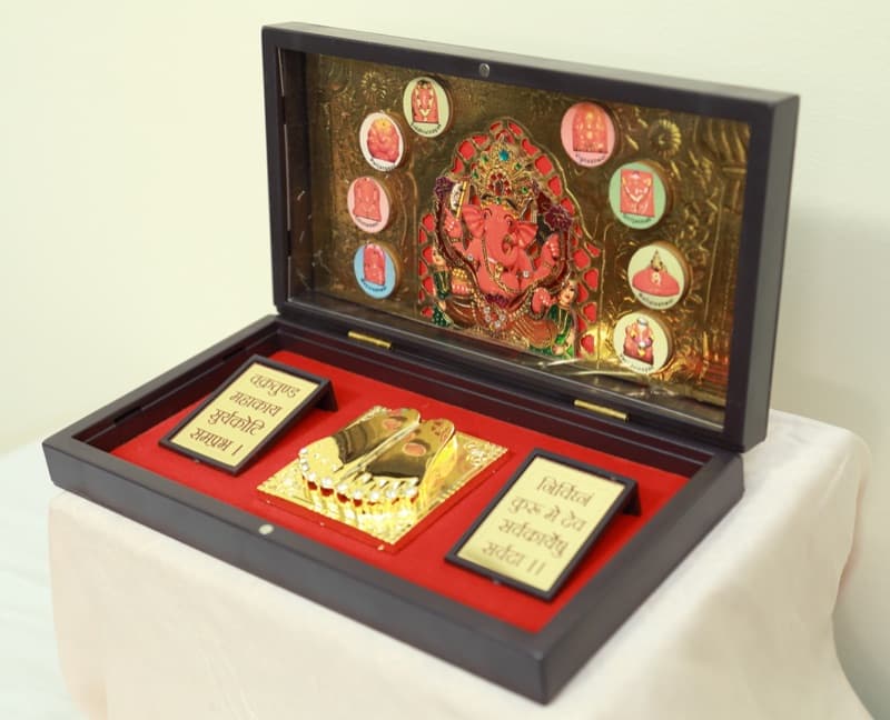 Ashtavinayak Pooja Peti Pocket Mandir