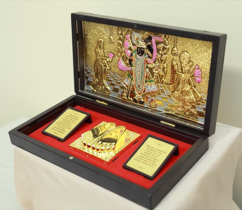 Balaji (Design 2) Pooja Peti Pocket Mandir