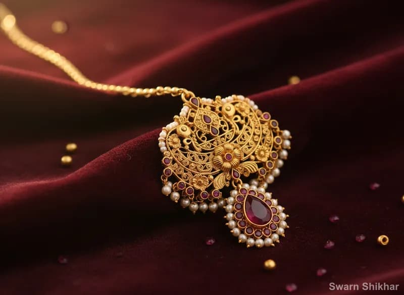 Traditional Gold Maang Tikka